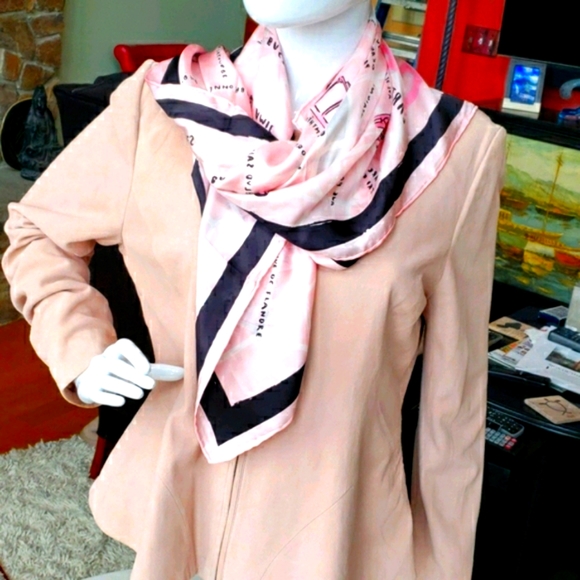 Neiman Marcus blush pink suede jacket L - Picture 5 of 9